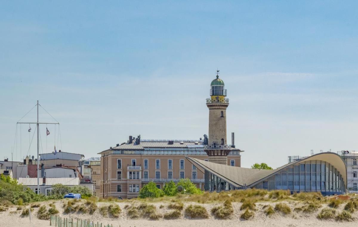 Strandpalais/Lee Rostock Eksteriør bilde
